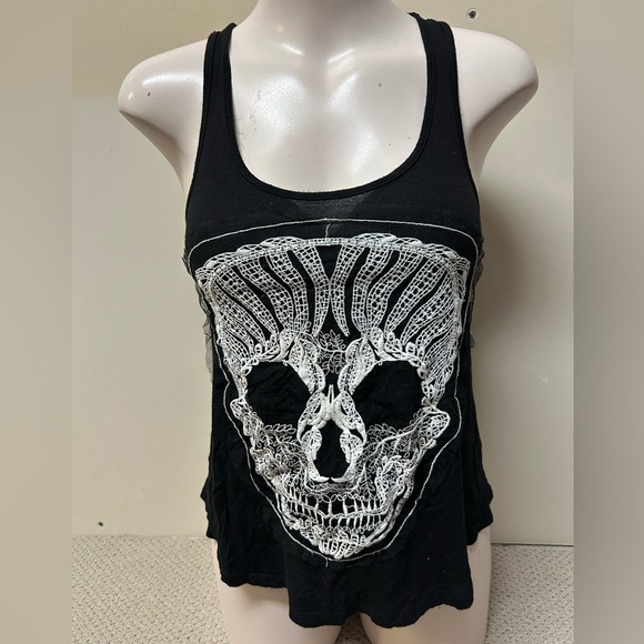 2/$20❤️- SHIRT | Women’s The Classic shirt size medium - Picture 1 of 6